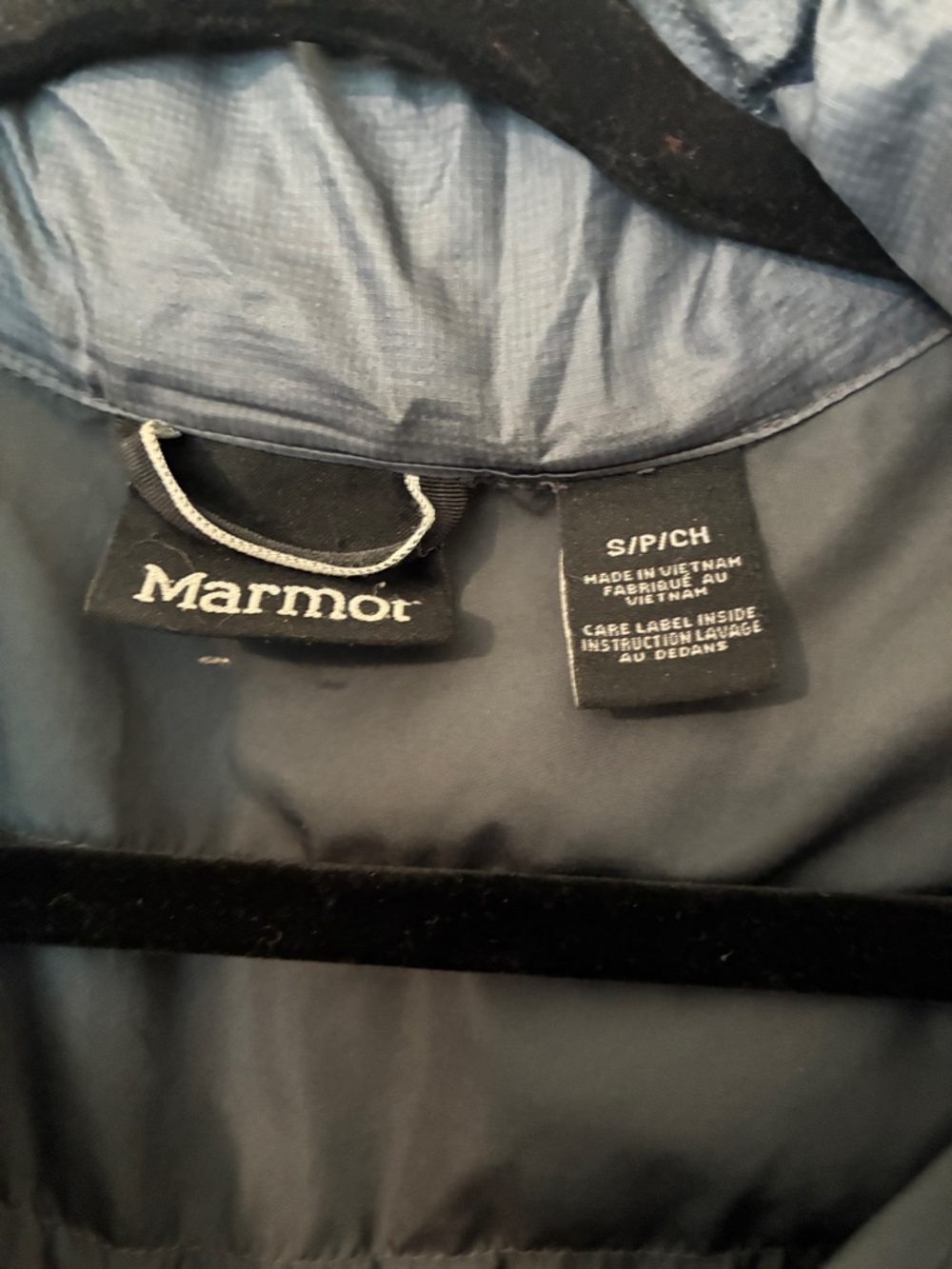 Marmot Women's Lightweight Puffer Jacket - Light Gray - Picture 2 of 6